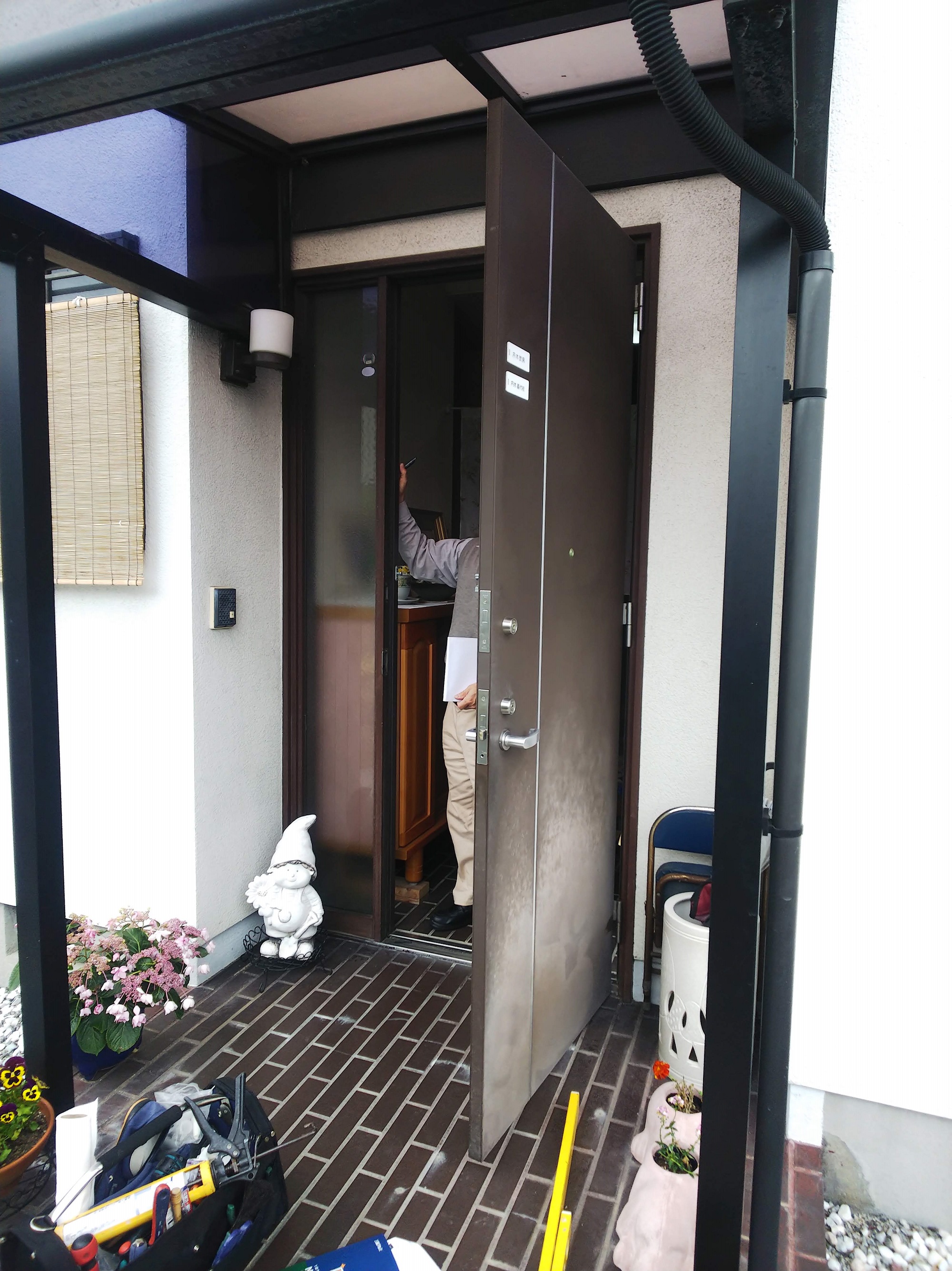 玄関ﾄﾞｱﾘﾌｫｰﾑ